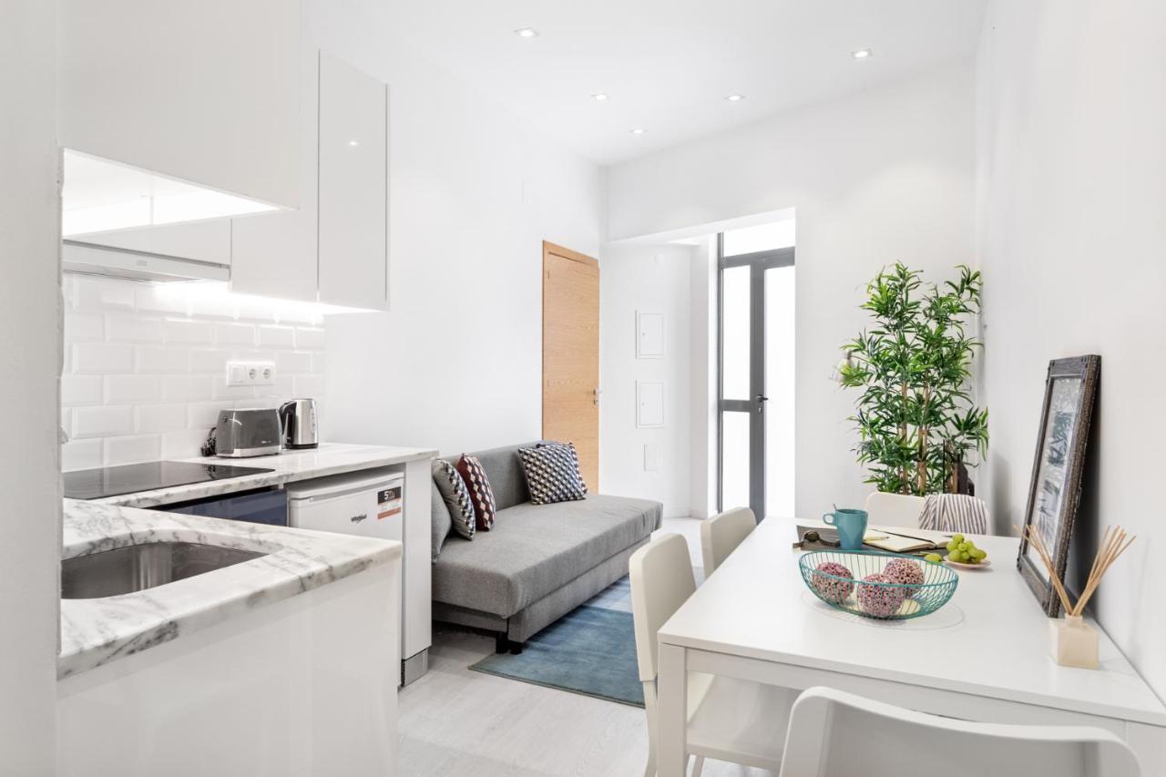 Altido Stylish Arroios Apartments, 20 Min To Centre Lisboa Ngoại thất bức ảnh