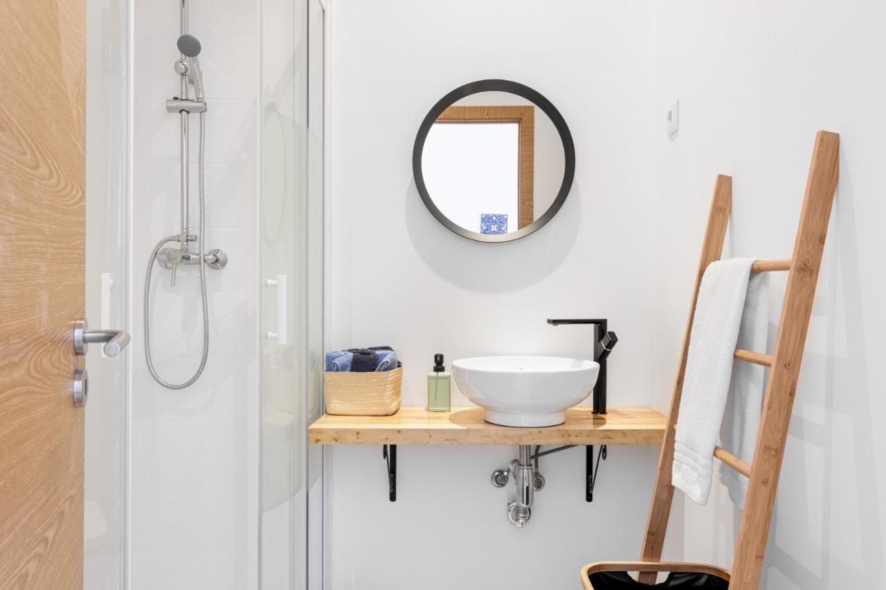 Altido Stylish Arroios Apartments, 20 Min To Centre Lisboa Ngoại thất bức ảnh