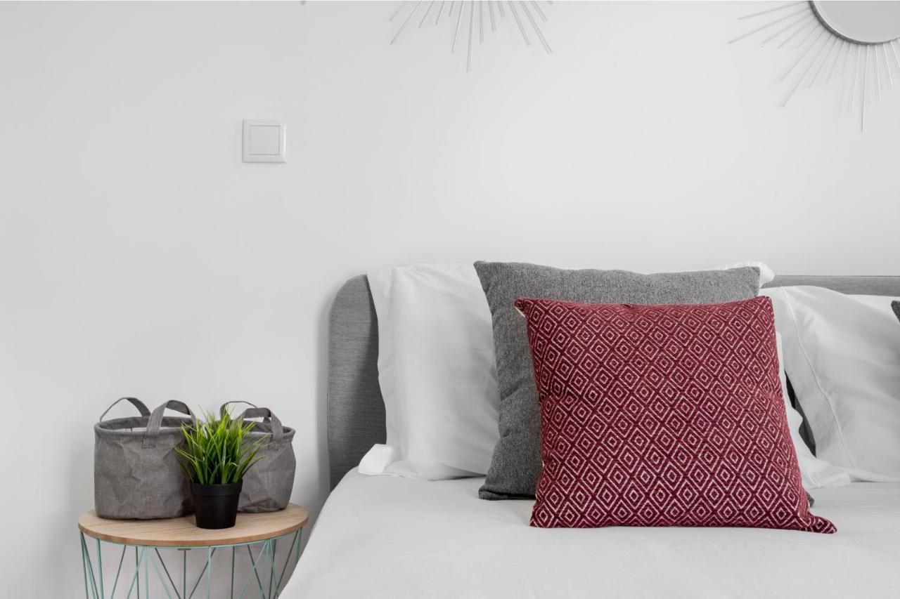 Altido Stylish Arroios Apartments, 20 Min To Centre Lisboa Ngoại thất bức ảnh